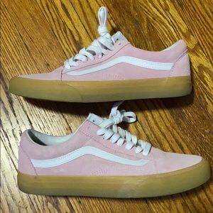 VANS OLD SKOOL PASTEL PINK W/GUM SOLE